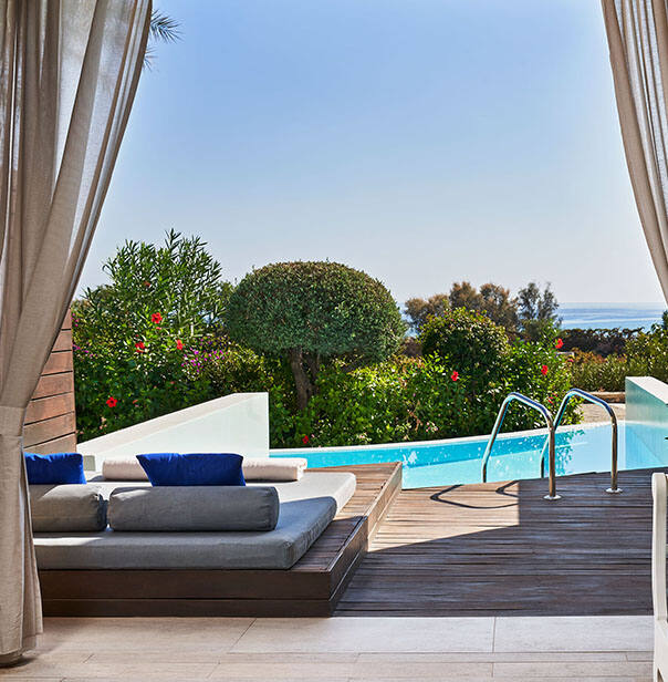 Aquagrand Artistic Luxury Beach Resort - Sea Front Private Pool Junior Suite
